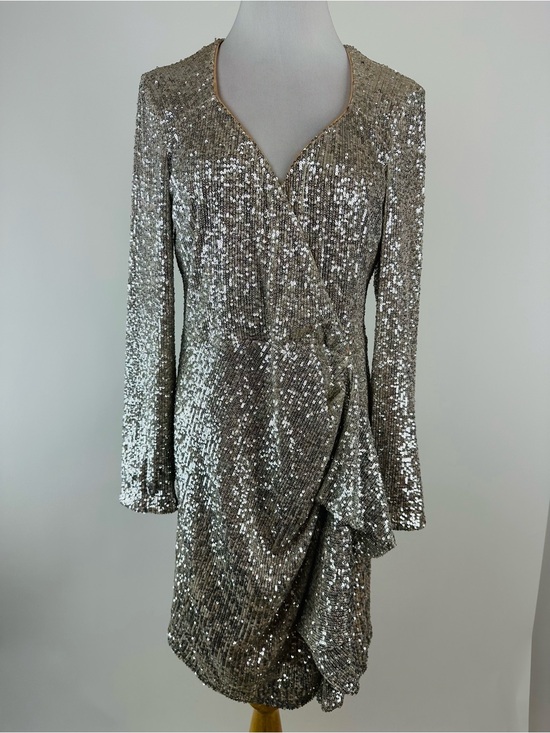 Badgley Mischka Dresses & Skirts - Belle Badgley Mischka Silver Sequin Dress Size 10